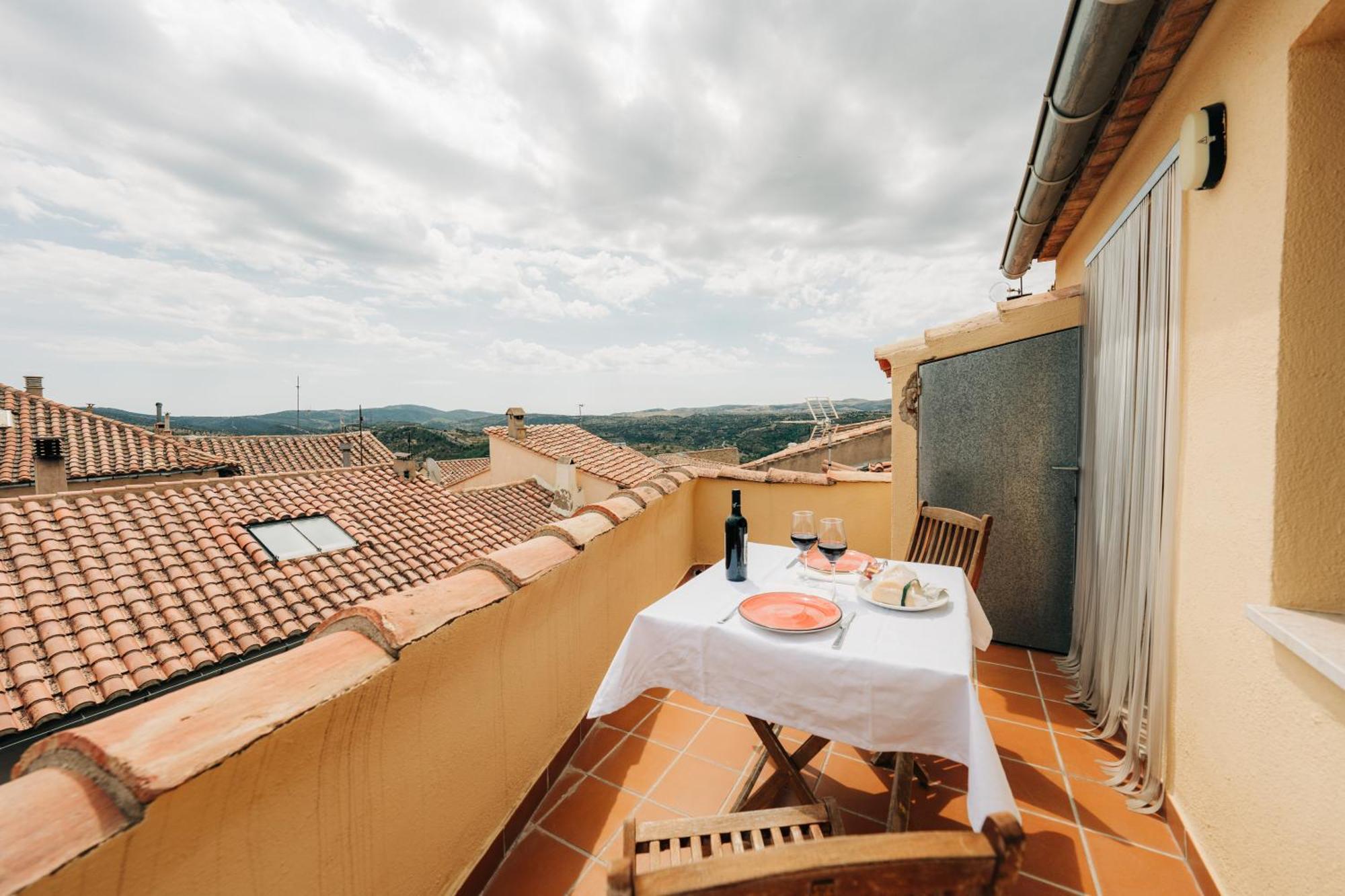 Apartamentos Stetic 2 Morella Kültér fotó